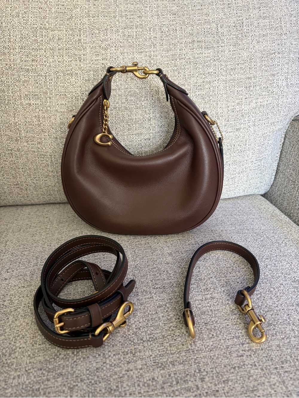 Coach Jonie 22 in Maple